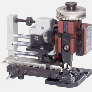 ワイヤー用圧着機