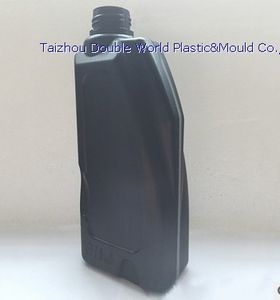 モノキャビティ押出ブロー成形機