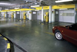 2階建て駐車場用プラットフォーム