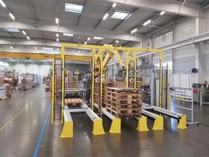 ロボット式パレタイザー