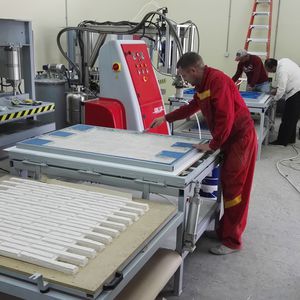 装飾壁パネル用製造ライン 1
