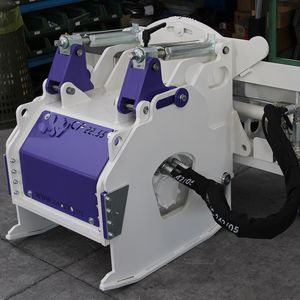 スキッドステアローダー用低温フライス盤