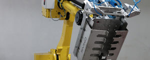 ロボット式パレット積み分け機