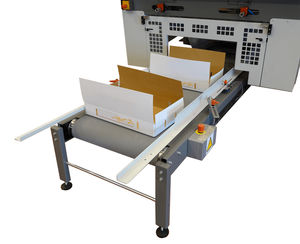 ベルトコンベヤー