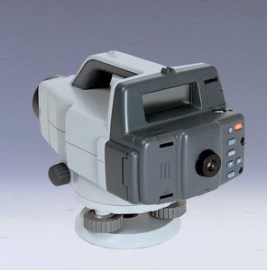 レ,ザ,水平器
