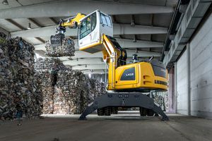 移動式資材運搬用ショベル