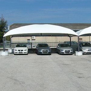 駐車場用シェルター