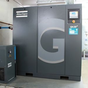 スクリューコンプレッサー