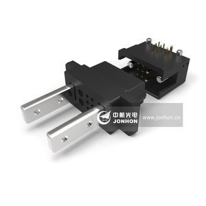 電源コネクター