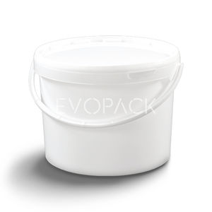 プラスチック製バケツ 1