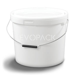 プラスチック製バケツ 1