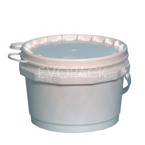 プラスチック製バケツ 1