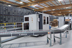 駆動ローラコンベヤー 1