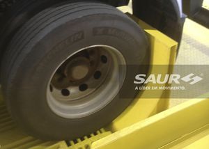 車両用拘束装置