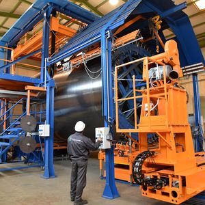 コンピュータ制御フィラメント巻き機