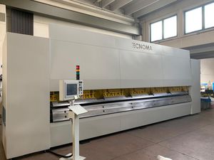 電動回転折りたたみ機