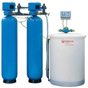 自動軟水器