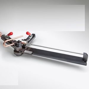 手動式折り曲げ機