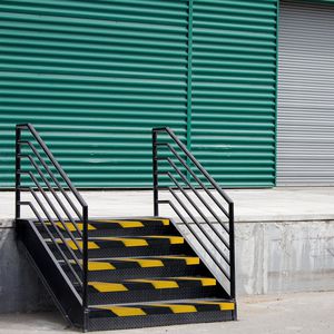 滑り防止階段角