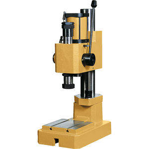 空圧式プレス机