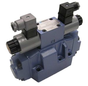 スプール油圧方向制御弁 1