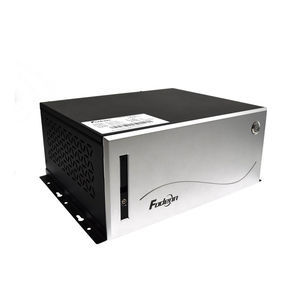 box型PC 1