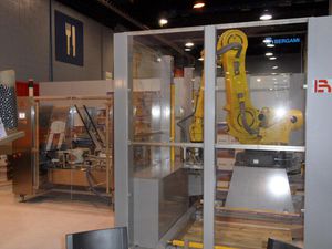 ロボット式パレタイジング・包装ライン