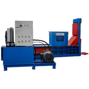 油圧式プレス機