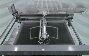 自動スクリ—ン印刷機 1