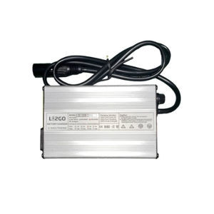 電動車両用バッテリー充電器 1