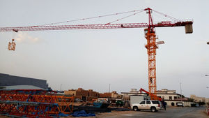 固定式クレ，ン