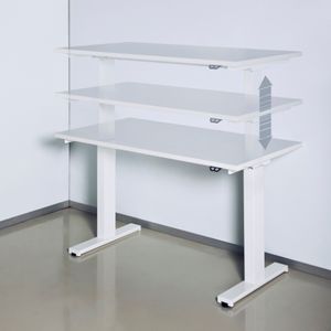 作業用テーブル
