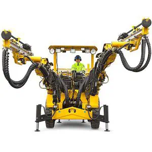 トンネル型用ジャンボ掘削用ドリル - Boomer M - Epiroc - 2アーム