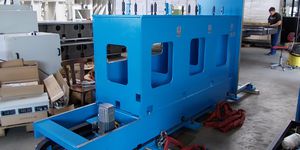 ロボット式パレット積み分け機