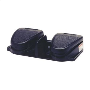 操作用フットス@ @ッチ