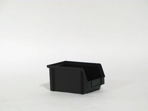 プラスチック製パレットボックス