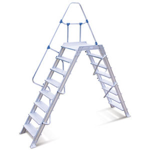 ポータブル脚立