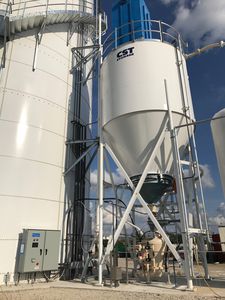 空気輸送用サイロ