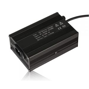 リチウム イオンバッテリー充電器