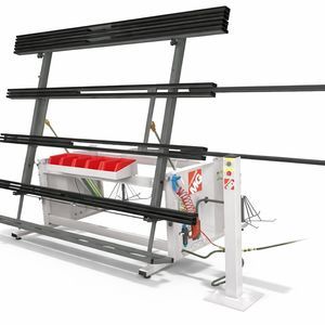 ドアおよび窓用組み立て作業台 1