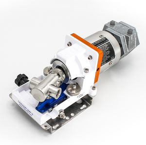 ピストン式ポンプ