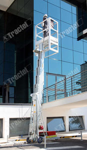 移動式マスト式高所作業車