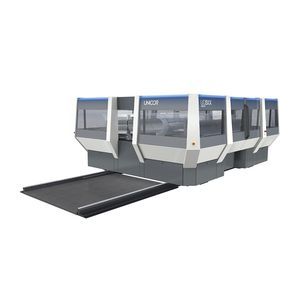 コルゲート パイプ製造用コルゲータ