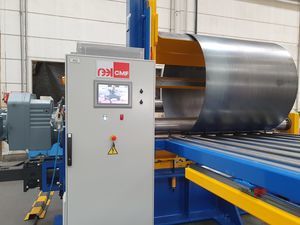 ロール成形折り曲げ機