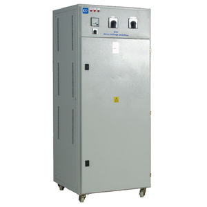 単相定電圧装置