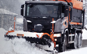 軽車両用除雪機