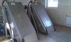 階段式スクリーン