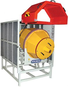 遠心式タンク仕上げ機