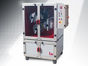 研磨仕上げ機