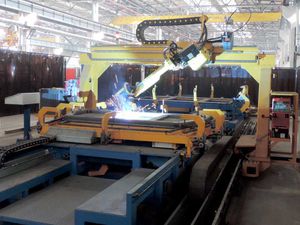 溶接用ロボットセル